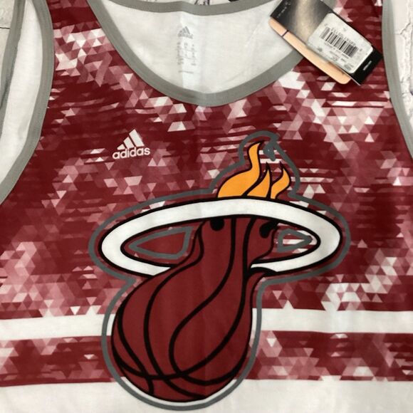 Adidas Tank Top Men's Size XL White Burgandy NBA Miami Heat Tank Top NWT - Picture 9 of 9